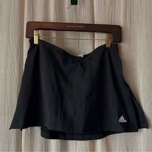 Vintage adidas Black sporty chic Tennis Skort w compression shorts athleisure